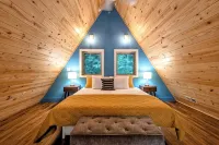 Modern A-Frame ~ Creeks & River Nearby ~ 8 Miles from Downtown Chattanooga - 3 tähden