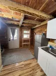 Petite Cabin With Ladder Loft - 샬레 호텔