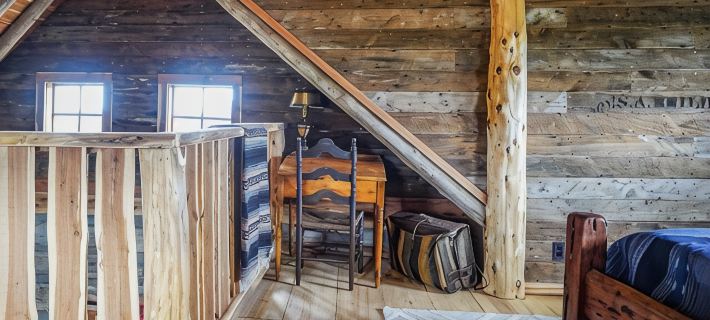 Peaceful cabin, fully updated, wine, stars, spa, perfect for relaxing Ξενοδοχεία στην πόλη Blanco County