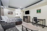 Regency Inn & Suites Humble FM1960 - IAH Airport - 2-Star
