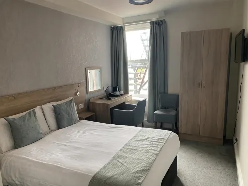 The Clarendon Hotel - Wifi