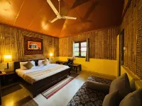 Vedant Valley Resort, Kund-Chopta, by Himalayan Eco Lodges - parking