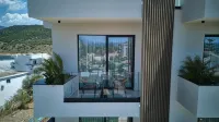 Veranda Hotel by Mirage - Ocean View