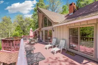FamilyRetreat, IndoorSpaTub, Newac, 7 Mins Walk2Village, LakeAccess, Sleep15 - Hytter