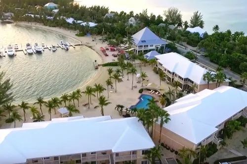 "Tortuga Kai" - 2 BR Oceanfront Condo At Kaibo, Grand Cayman - Homestays