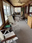 Getaway Cabin on the Rock River, enjoy kayaking, canoeing and fishing - 3-Star