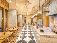 Hyatt Ahmedabad Hotels near Paldi