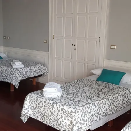 Historical house facing the sea in Finca de Plataneras.