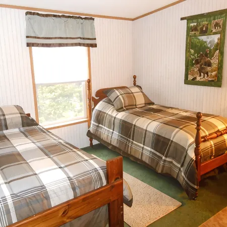 Privacy!! Whole House! 10% Off 7 Nights or More Stay, 15% Off 28 Nights or More