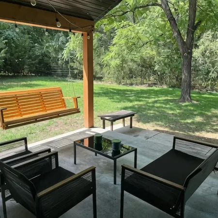 The Point a modern Retreat at Table Rock Lake - two blocks from water