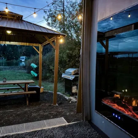 Beachfront Steampunk Airstream, Cosy Year-Round Glamping on the Kitsap Peninsula