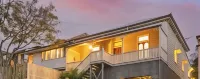 Spacious 4 Bedroom House - Walk to Southbank - Bintang 2