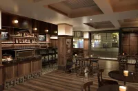 The Queen’s Cue, Stratford, A Tribute Portfolio Hotel - Pet friendly