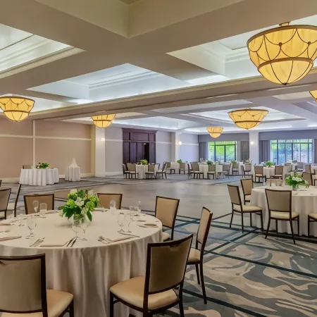 Four Points by Sheraton Norwood