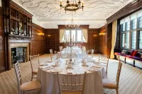 Fanhams Hall, Exclusive Collection - Park Yeri