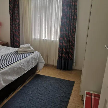Serene 3-Bedroom House Rental Near Sun City Resort