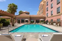 Hilton Garden Inn Palmdale - piscine