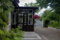Młynarzowy Dworek - balcony