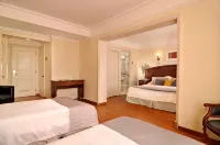 Hotel Gran Palace - Pools