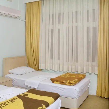 Ünver Hotel