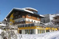 Apartment Panorama - 3-Star