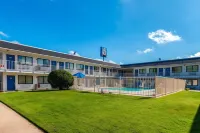 Bellmead, TX - Waco Hotels in Bellmead