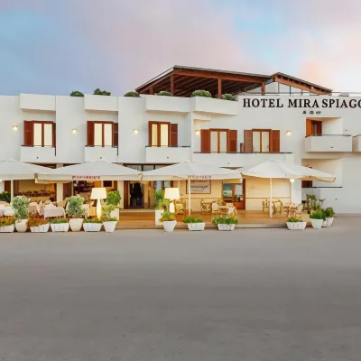 Mira Spiaggia Hotels near Faro di Capo San Vito