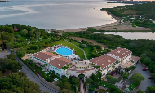 L'Ea Bianca Luxury Resort