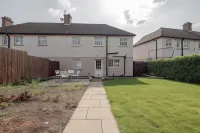 Mpl Apartments - Woodside House by Harry Potter Studios