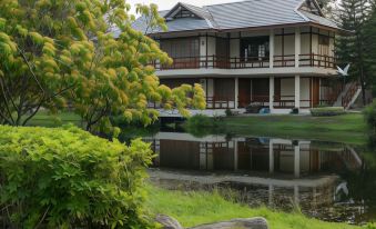 Suanphung Bonsai Village - Housity