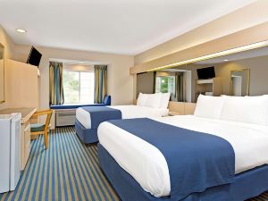 Microtel Inn & Suites by Wyndham Florence/Cincinnati Airport