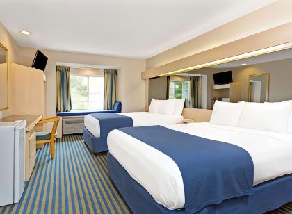 Microtel Inn & Suites by Wyndham Florence/Cincinnati Airport