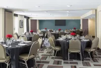 Four Points by Sheraton Buffalo Grove Отели в г. Буффало Гров