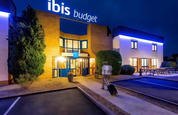 沙泰勒羅宜必思快捷酒店