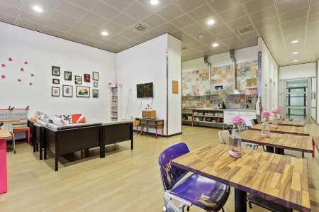 Hostelle - Women Only Hostel Amsterdam