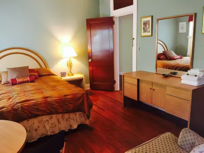 Kenoza Lake View Manor Các khách sạn ở Fremont
