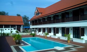 The Manor Beach Resort Besut