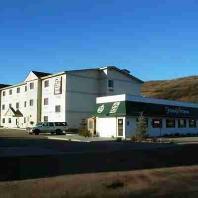 Travelodge by Wyndham Yampa Hotel Exterior