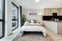 Deluxe Harrow Wembley Apartment Ξενοδοχεία στην πόλη Ruislip