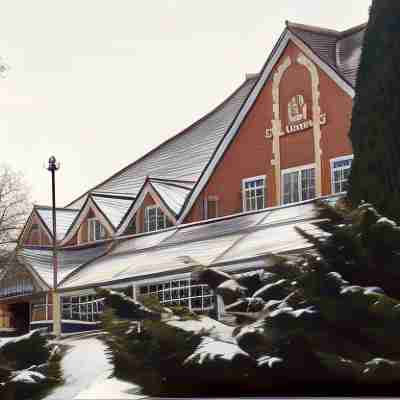 The Heritage Park Hotel Hotel Exterior