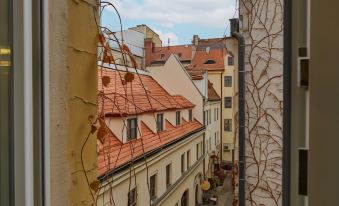 Wrocław Rynek Apartment by Renters