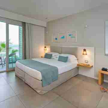 Albatros Beach Hotel Rooms