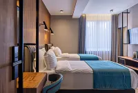 Hotel Square by Margo