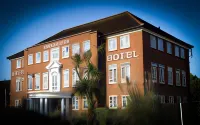 Kingsland Hotel Hotels near St. Mark's Hospital