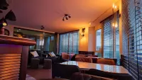 Auberge de la Marine Отели в г. Доль