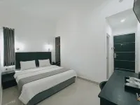 Charaka Residence Dieng Hotels near Sikidang Crater