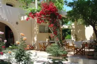 Orestis Hotel Sea View Apartments