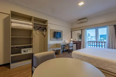 Plaza Blumenau Hotel Hotel di 