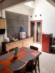 Sidomoro Homestay Hotels in Mergangsan