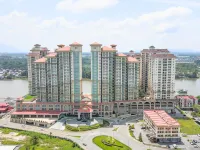 Kuching Riverine Resort - موقف سيارات